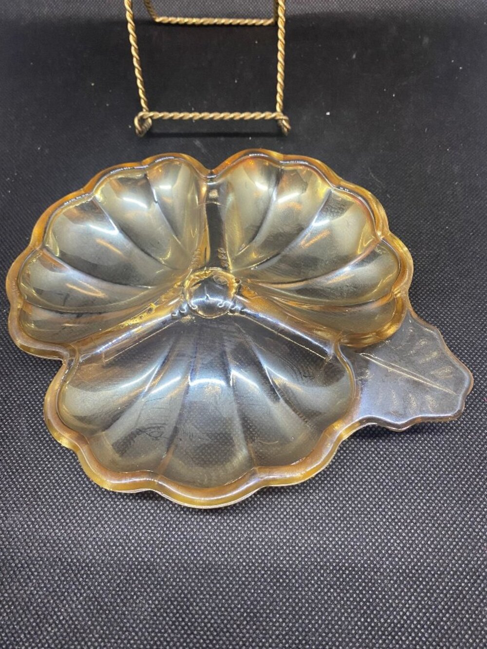Jeanette Glass Marigold Carnival Leaf Dish